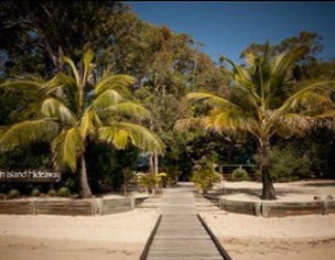 An Island Hideaway - Accommodation Noosa 1