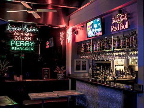 Harbour View Hotel - Accommodation Noosa 4