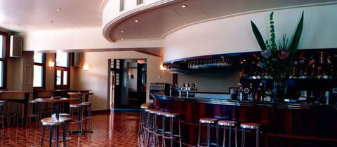 Harbour View Hotel - Accommodation Noosa 5