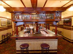 Fortune Of War Hotel - Accommodation Noosa 0