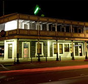 Alberton Hotel - Accommodation Noosa