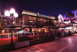 Watershed Hotel - Accommodation Noosa 1