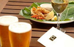 Mona Vale Hotel - Accommodation Noosa 2