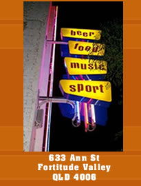 The Mustang Bar - Accommodation Noosa 3