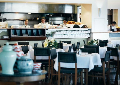 Il Centro Restaurant & Bar - Accommodation Noosa 8