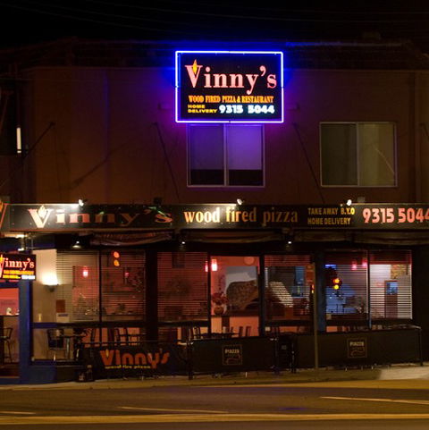 Vinny's Woodfire Pizza - Accommodation Noosa 2