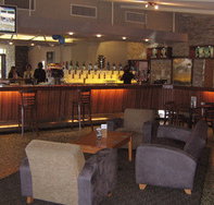 The High Road Hotel - Accommodation Noosa