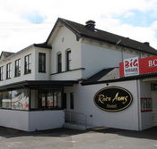 River Arms Hotel - Accommodation Noosa