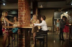 Olympic Hotel - Accommodation Noosa 0