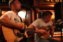 PJ O'Briens Irish Pub - Accommodation Noosa 1