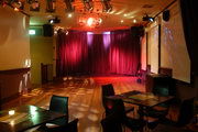 Mr Mary's Hotel - Accommodation Noosa 2
