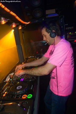 Flyrite - Accommodation Noosa 2