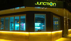 The Junction Hotel - Accommodation Noosa 2