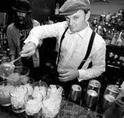 Cream Tangerine - Accommodation Noosa