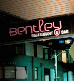 Bentley Bar - Accommodation Noosa 0