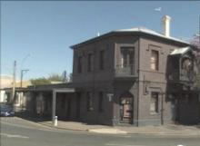 Whitmore Hotel - Accommodation Noosa 1