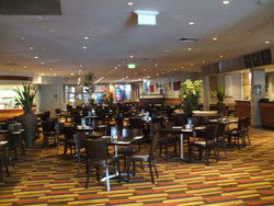Sandbelt Club Hotel - Accommodation Noosa 1