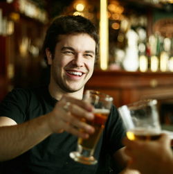 The Barrier Reef Hotel - Accommodation Noosa 1