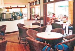 Brunswick Hotel - Accommodation Noosa 1