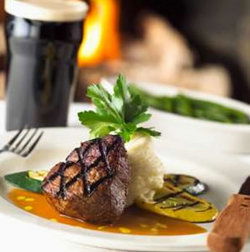 Allansford Hotel - Accommodation Noosa 2