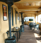 Royal Hotel Drouin - Accommodation Noosa 2