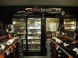 Grand Hotel - Accommodation Noosa 1