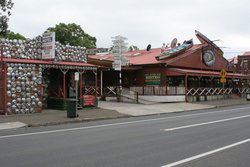 Great Southern Hotel - Accommodation Noosa 2