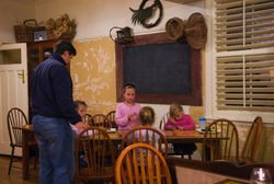 Burrawang Village Hotel - Accommodation Noosa 3