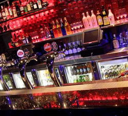 Hotel Illawarra - Accommodation Noosa 3