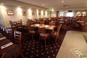 Hibernian Hotel Beechworth - Accommodation Noosa 2