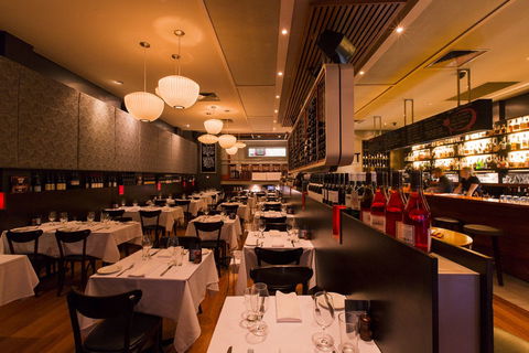 Must Winebar - Accommodation Noosa 0