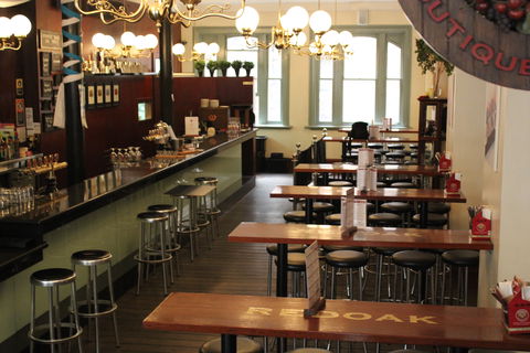 Redoak Boutique Beer Cafe - Accommodation Noosa 4