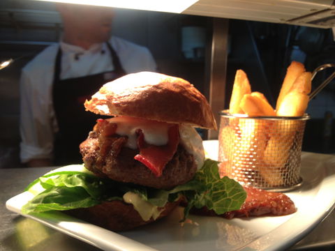 Redoak Boutique Beer Cafe - Accommodation Noosa 6