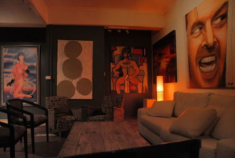 Fad Gallery - Accommodation Noosa 3