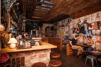 Melbourne VIC Accommodation Noosa