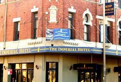 Imperial Hotel - Accommodation Noosa 0