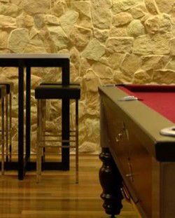 Camden Hotel - Accommodation Noosa 1