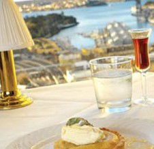 25th Floor Restaurant & Cocktail Bar - Accommodation Noosa 2