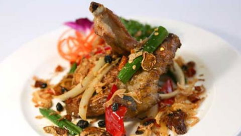 Dragon Boat Restaurant - Accommodation Noosa 2