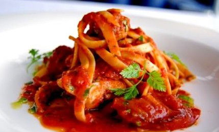 Helm Bar And Bistro - Accommodation Noosa 3