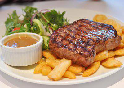 Pine Beach Hotel-Motel - Accommodation Noosa 1