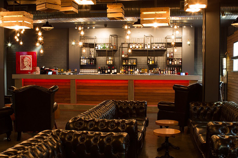 The Post Office Bar & Restaurant - Accommodation Noosa 3