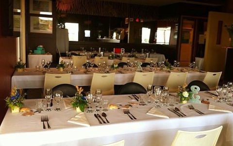 Zebra Crossing Bar & Bistro - Accommodation Noosa 3