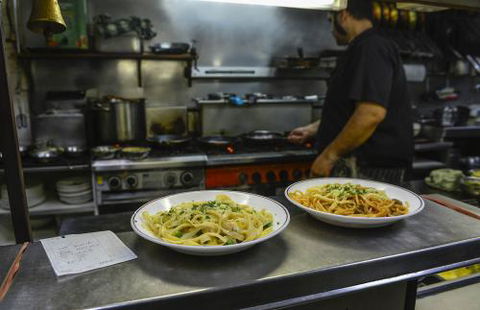 Casa Nostra Pizza & Spaghetti House - Accommodation Noosa 1