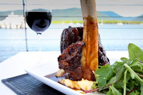 Dundee’s Restaurant On The Waterfront - Accommodation Noosa 15