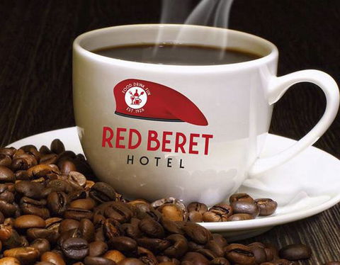 Red Beret Hotel - Accommodation Noosa 0