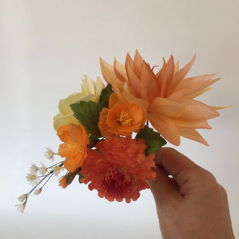 Wafer Paper Flower Class: Autumn Flowers - Accommodation Noosa 0