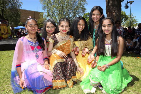 Griffith Spring Fest -  Multicultural Festival - Accommodation Noosa 2