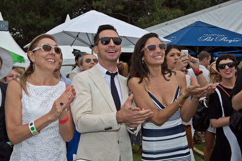 Land Rover Polo In The City - Accommodation Noosa 2