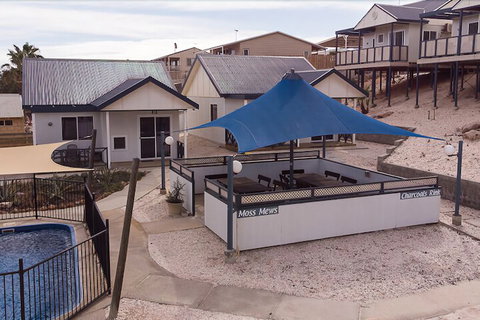 Oceanside Village - Accommodation Noosa 1